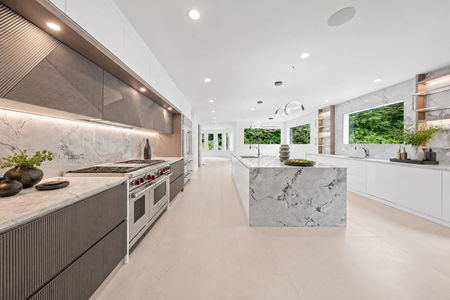 26. 1 Lambs Sleek Modern Kitchen