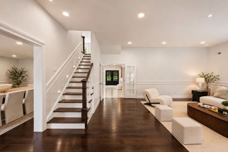 34. 108 Briarwood living room modern white