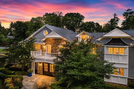 7. 108 Briarwood Twilight Glow on a Woodland Estate