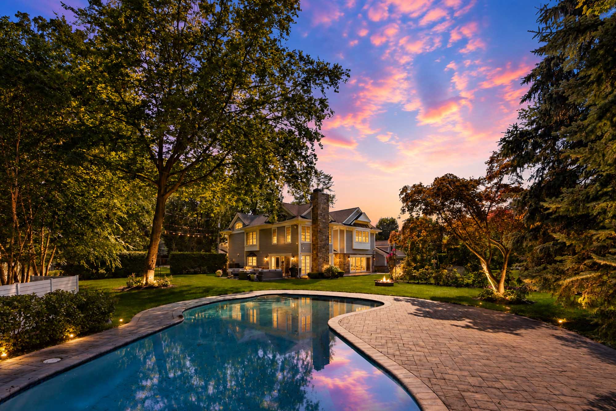 89. 108 Briarwood Twilight Backyard Retreat