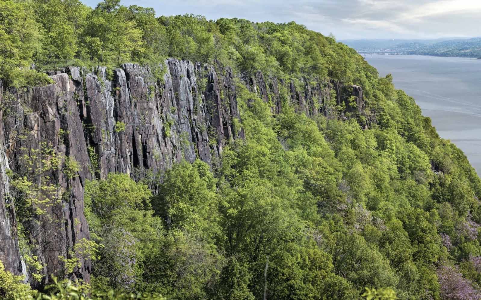 Englewood Cliffs Cliff