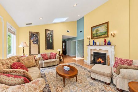 0.16 Townhouse 2 Sutton Place Englewood NJ-5