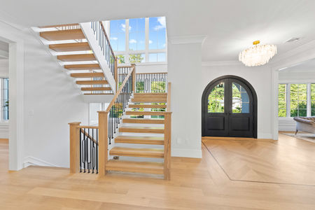 0.37 Inside 90 Essex Dr Tenafly NJ -33