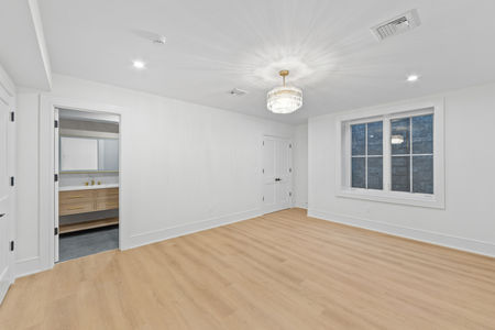 0.75 Inside 90 Essex Dr Tenafly NJ -71