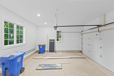 0.97 Inside 90 Essex Dr Tenafly NJ -92