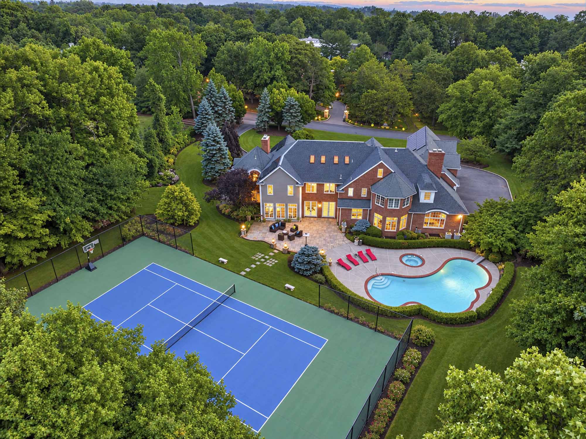 15 Schaffer Rd Alpine NJ Aerial Twilight