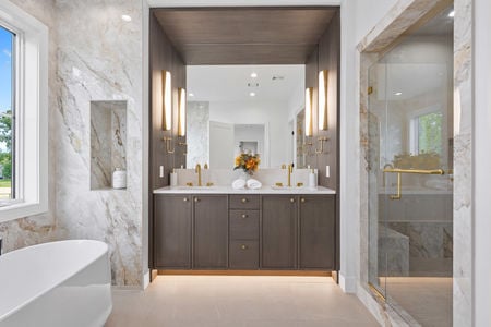 33 Primary Bathroom 44 Spottswood Rd Glen Rock