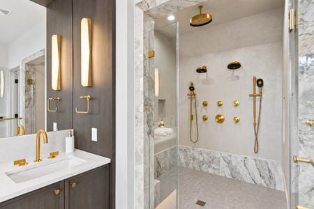 34 Primary Shower 44 Spottswood Rd Glen Rock