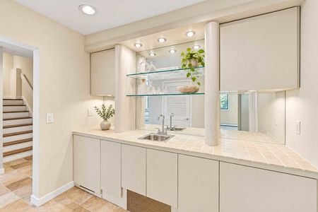 Townhouse 2 Sutton Place Englewood NJ-42
