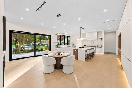 20a Miz Kitchen