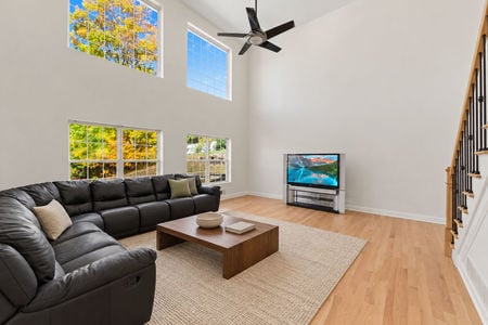 23 700 Skyline Dr Jefferson Township