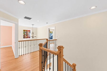 37 700 Skyline Dr Jefferson Township