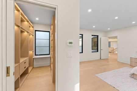 42 236 WoodCrest Paramus NJ