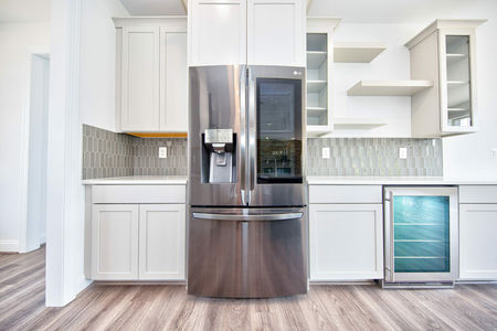 Manor-Farm-House-15150-Dover-RD-19