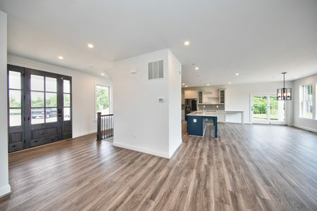 Manor-Farm-House-15150-Dover-RD-8