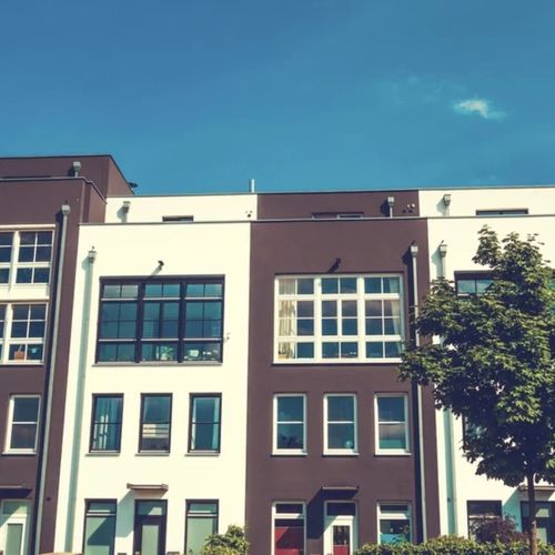 Condo vs. Townhouse: Key Differences for Florida Buyers