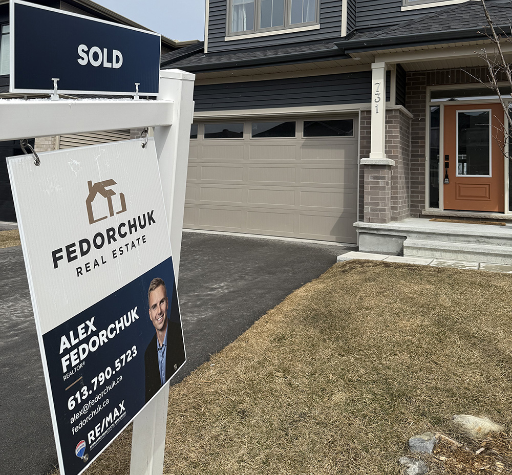 Alex Sold Sign-2