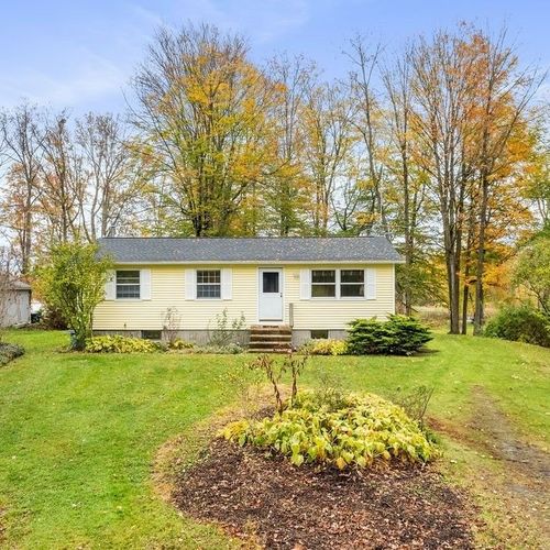 Charming Waterfront Home in Central New York Real Estate