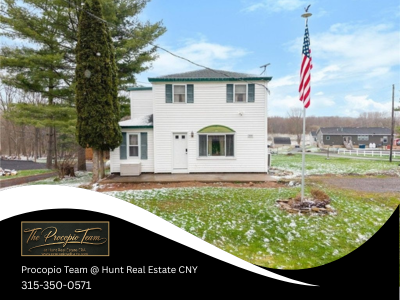 Peaceful Riverfront Home with Central New &hellip;