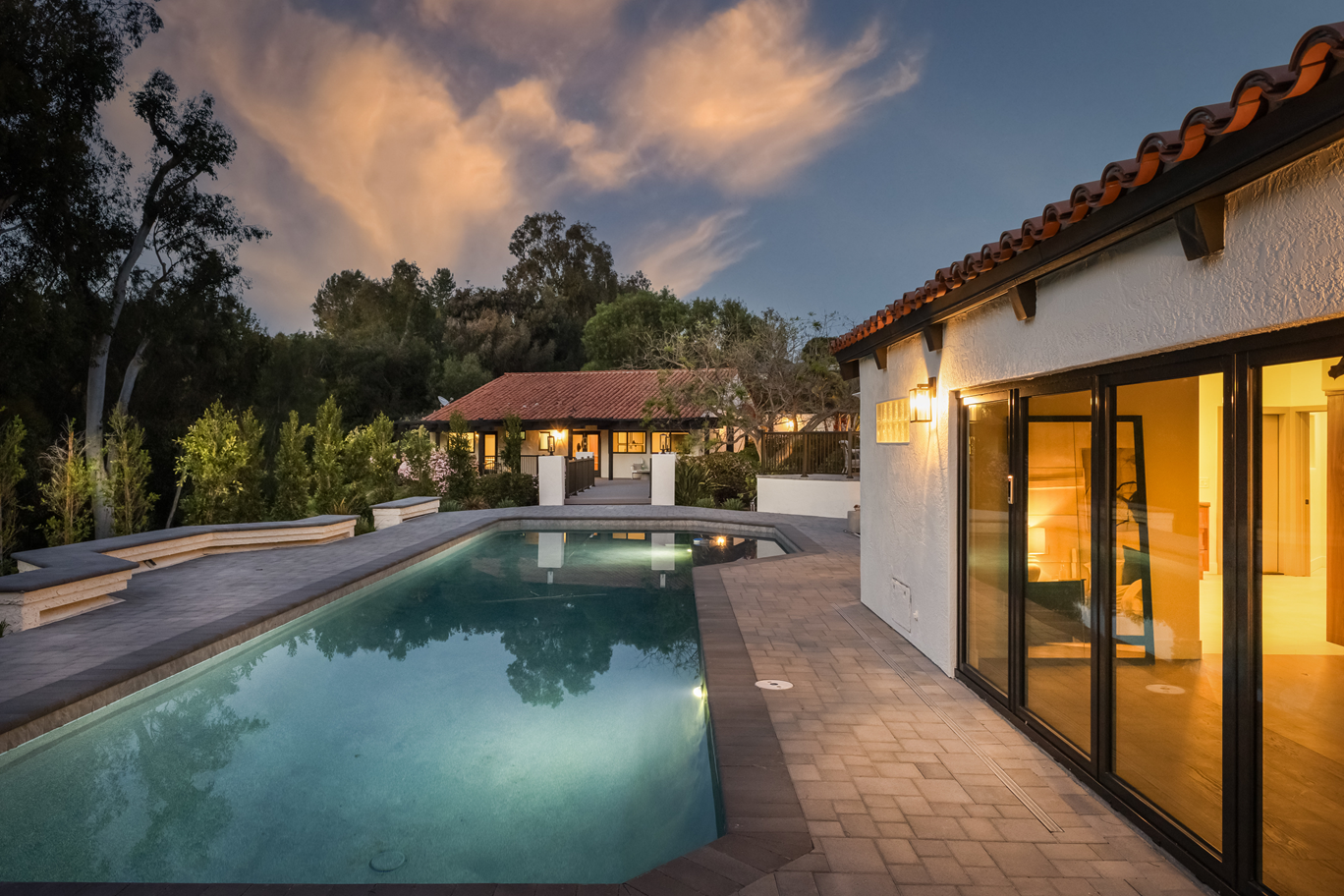 006_205_curb360_real_estate_photography_734