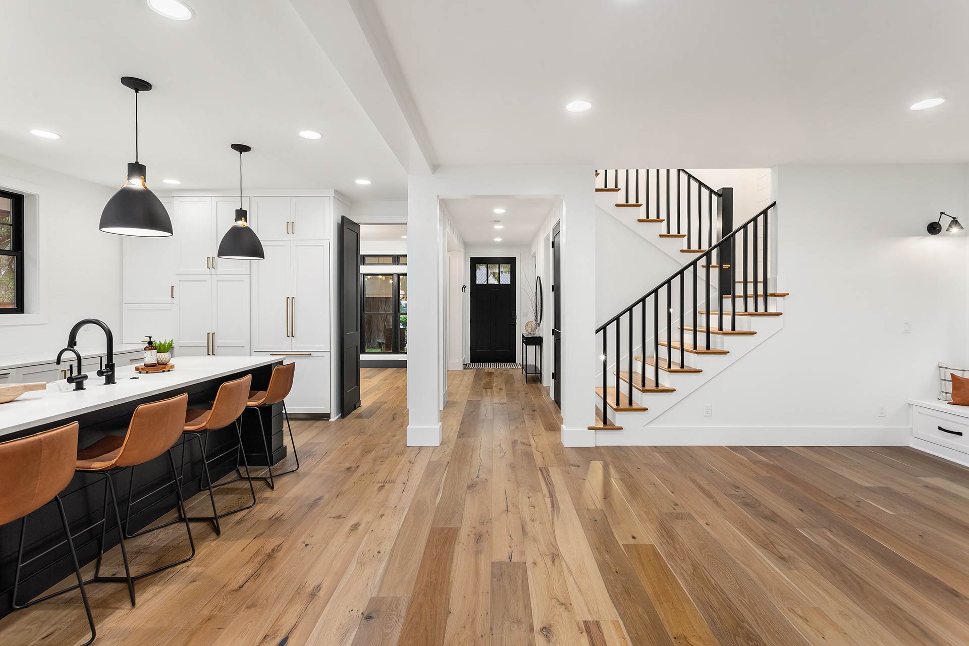 Interior-Buyers-photo