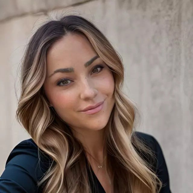 Charlee-Layton-profile