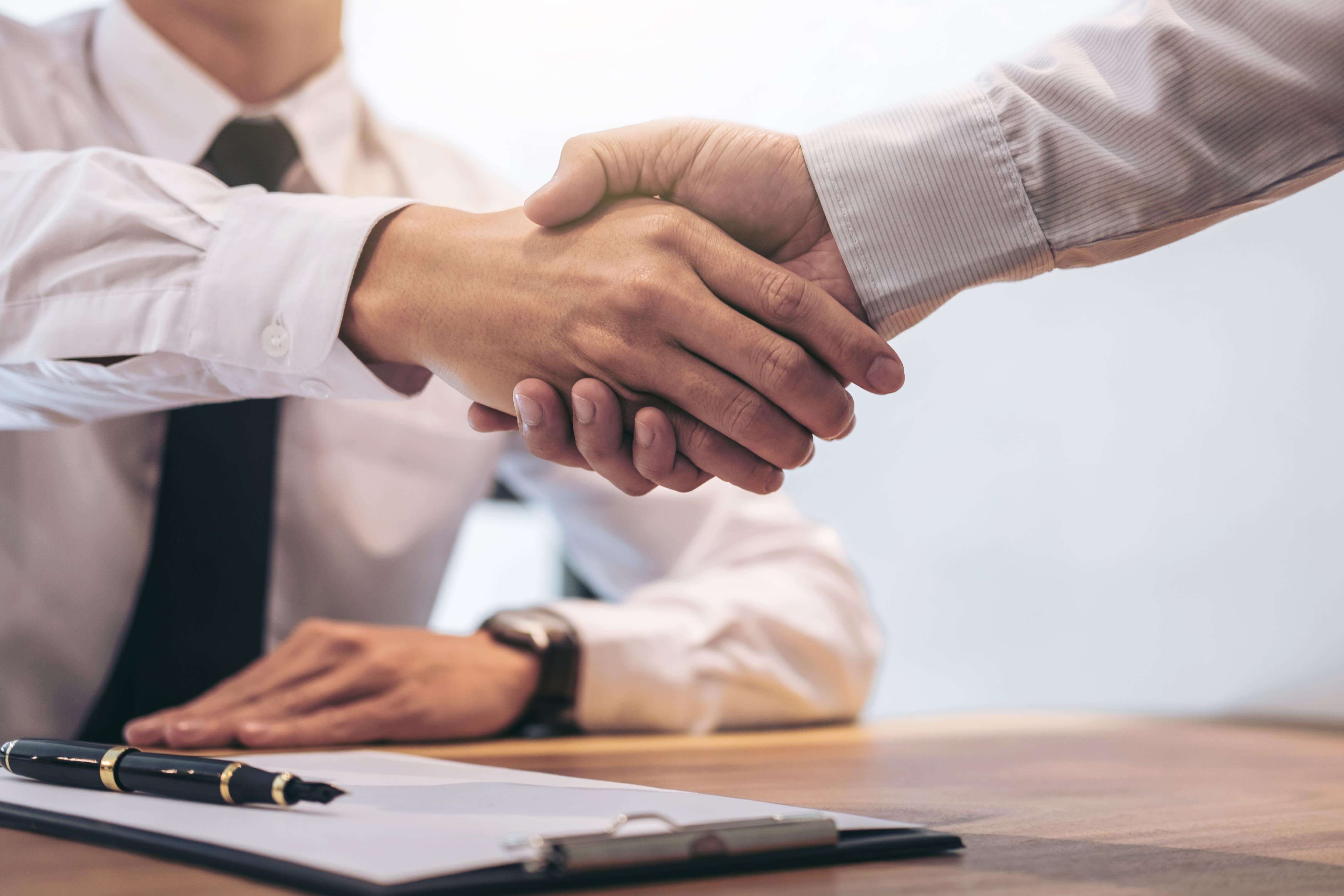 business handshake agreement