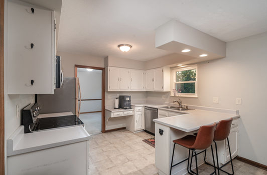 008_1111_raintree_dr_52-edit_8