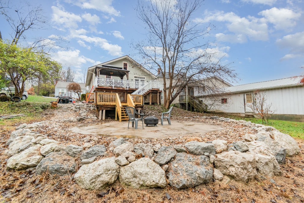 129_south_3rd_street_30-edit_238