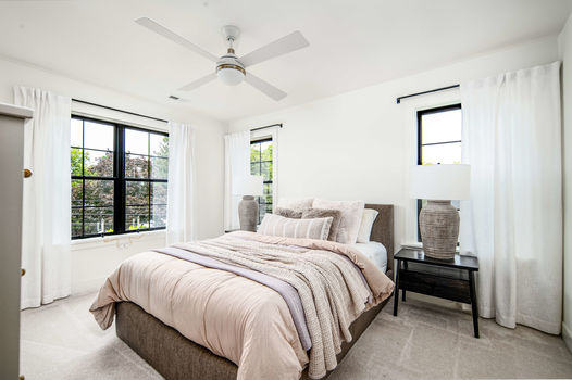 29-print-680-greenhill-rd