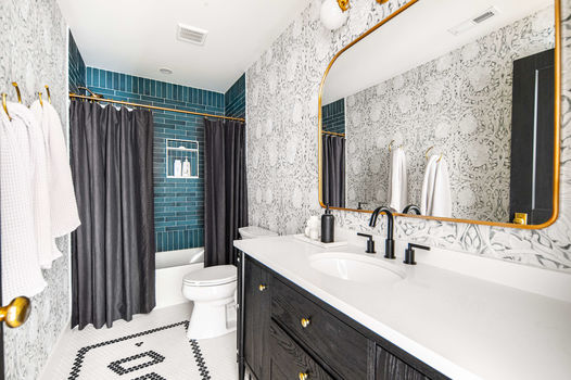 31-print-680-greenhill-rd