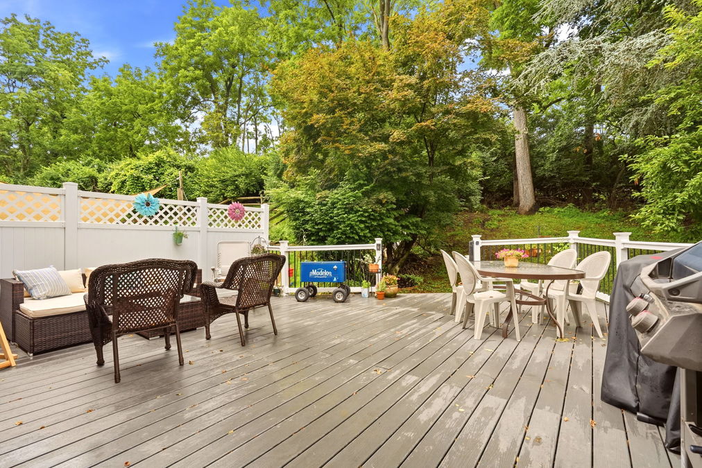 68-web-or-mls-523 S Coventry Ln (64 of 84)
