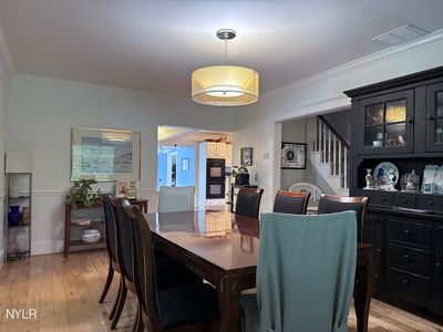 DiningRoom-ACV