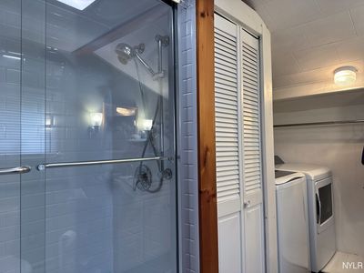 Downstairs Bathroom/Laundry
