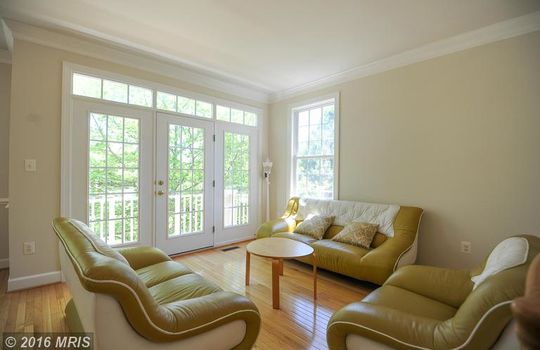 FX9660583 &#8211; Living Room