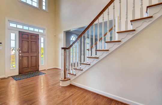 506-Pond-View-Ln-Cockeysville-large-004-5-Foyer-1500&#215;1000-72dpi