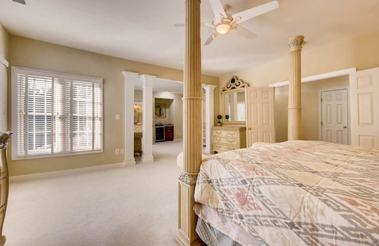 506-Pond-View-Ln-Cockeysville-large-017-3-2nd-Floor-Master-Bedroom-1500&#215;1000-72dpi