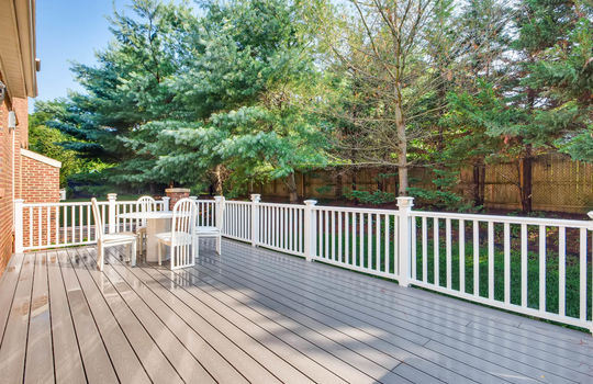 506-Pond-View-Ln-Cockeysville-large-031-33-Deck-1499&#215;1000-72dpi