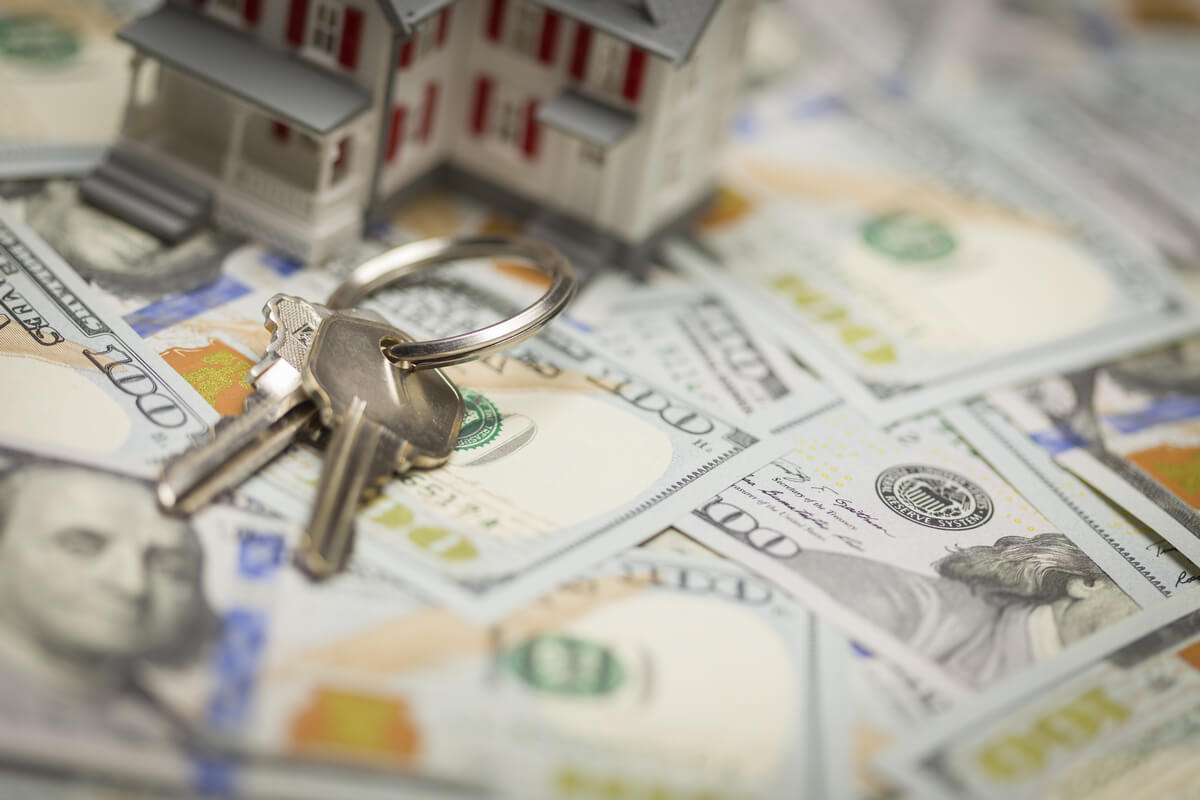 Is it always a good idea to make a 20% down payment for a new home