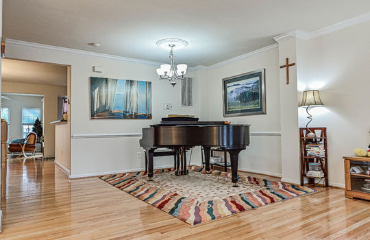 4682 Carisbrooke Ln-11