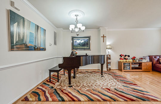 4682 Carisbrooke Ln-14
