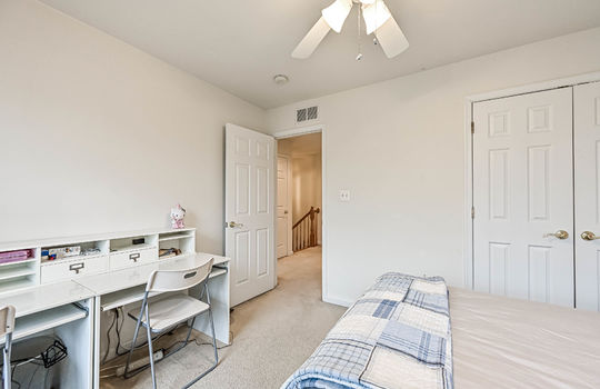 4682 Carisbrooke Ln-29