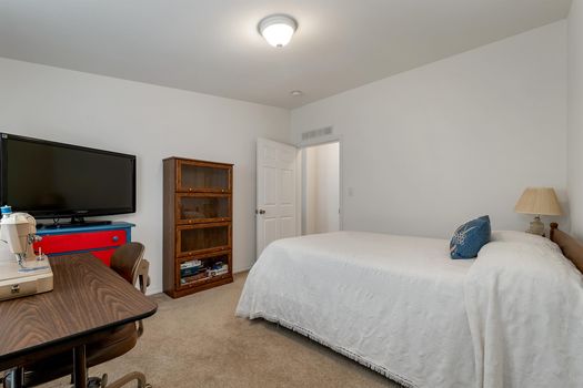 5074080-8B7F855D-87E7-4FD2-A0A9-469F3D8E7F19