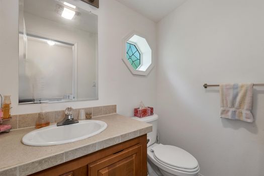 5074080-B39BDAF7-872B-4147-9345-CB55CB9781B5