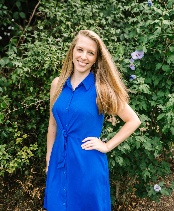 Kelsey Elefritz (headshot)