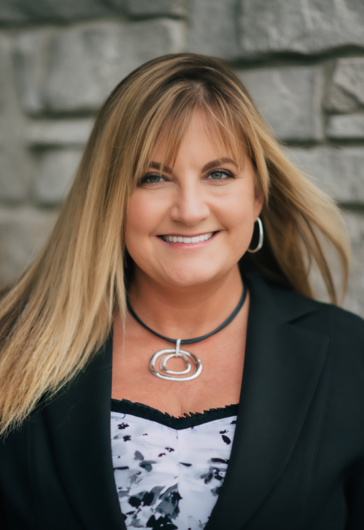 JULIE HACKER Headshot 2023 (530 x 771) 555 KB - Julie Hacker, REALTOR