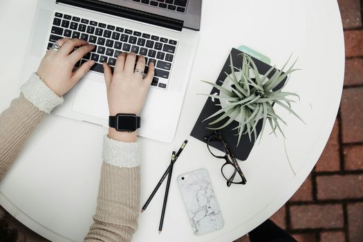 Email Storytelling