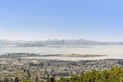 9d5541ce53a9b08e3e20160bf54be3e9