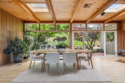 d70eb8cd7da295adf98a969b89ea95d7