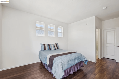 2020 Northshore Dr 32